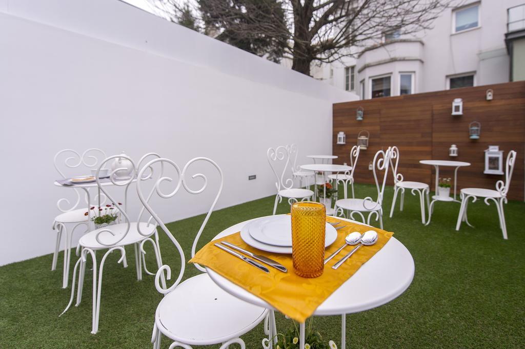 Tea 4 Nine Guest House Брага Стая снимка